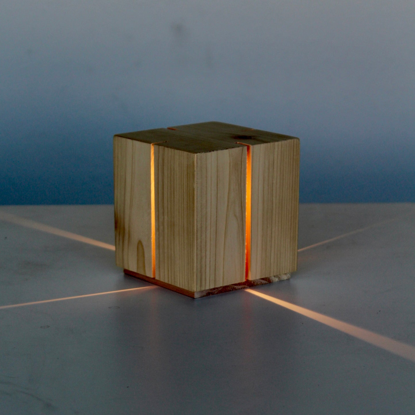 Cube Vertical LED night-light display riser